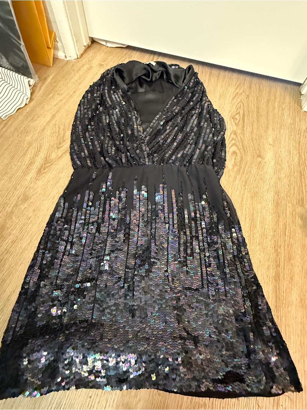 Never Worn Parker Black Iridescent Sequin Mini Dress Size S